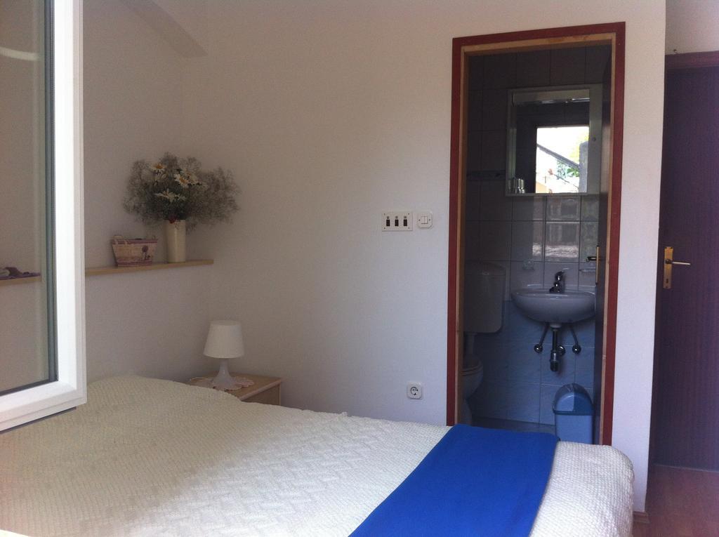 Guest House Slavica Pula Eksteriør billede